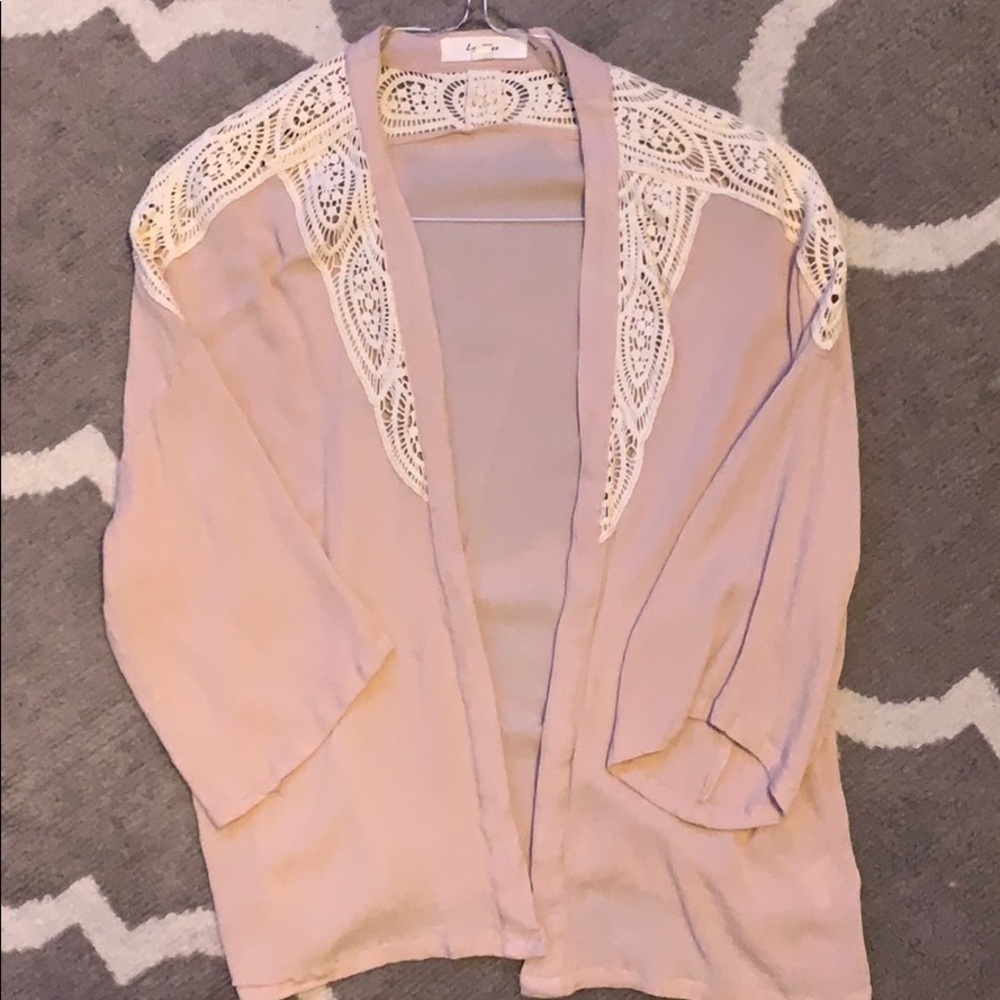 Light pink kimono